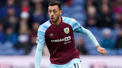 Sean Dyche backs Dwight McNeil to deal with criticism from Burnley supporters