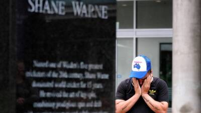 Shane Warne - Mike Gatting - Daniel Andrews - Shane Warne to be honoured with state funeral in Australia - thenationalnews.com - Australia
