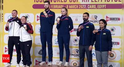 ISSF World Cup: Indian shooters Shriyanka Sadangi and Akhil Sheoran win bronze