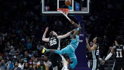 Kamala Harris - Hornets top Spurs, leaving Greg Popovich win short of NBA record - foxnews.com - Russia - Ukraine - Washington - Poland -  San Antonio - state North Carolina -  Washington