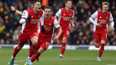 Arsenal climb above Manchester United and into Premier League top four