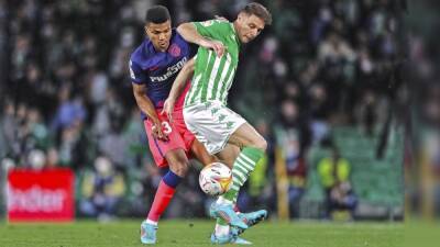 Antoine Griezmann - Manuel Pellegrini - Betis-Atlético en imágenes - en.as.com - Madrid -  Santanderte