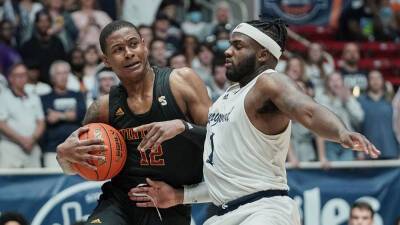 Longwood wins Big South for first NCAA Tournament bid