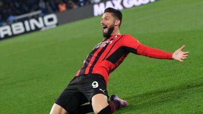 Serie A: Olivier Giroud Sinks Napoli To Fire AC Milan Top