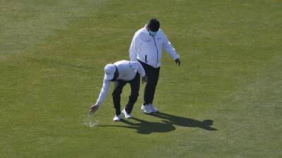 Mark Waugh - Blue skies, but wet outfield delays Test - 7news.com.au - Australia - Pakistan