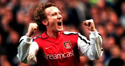 Martin Keown - Ray Parlour - Dennis Bergkamp - Ray Parlour’s 12 best anecdotes: Kolo Toure, Spurs, playing drunk & more - msn.com - Manchester - South Africa