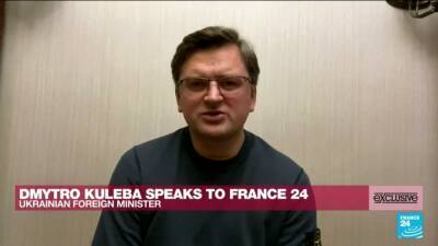 Vladimir Putin - Volodymyr Zelensky - Ukrainian Foreign Minister Dmytro Kuleba: 'Russia is indiscriminately killing civilians' - france24.com - Russia - France - Ukraine - Belarus -  Mariupol