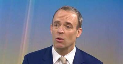 Thomas Tuchel - Shane Warne - Dominic Raab slams Chelsea fans over Roman Abramovich gesture during Ukraine applause - msn.com - Russia - Ukraine -  Man