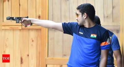 ISSF World Cup: Rhythm Sangwan and Anish Bhanwala win 25m rapid fire pistol mixed team gold as India top medal tally - timesofindia.indiatimes.com - Germany - Egypt - India - Thailand -  Sangwan