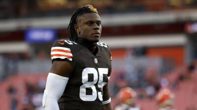 Browns place franchise tag on tight end David Njoku - foxnews.com - Los Angeles - county Brown - county Cleveland -  Las Vegas -  Miami