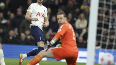 Frank Lampard - Ryan Sessegnon - Sergio Reguilon - Harry Kane - Matt Doherty - Michael Keane - Tottenham thrash sorry Everton in EPL - 7news.com.au - Manchester - Jordan