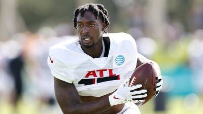 Atlanta Falcons player Calvin Ridley suspended for 2022 season for gambling on NFL games