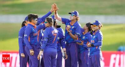 People do take women with a pinch of salt: Shantha Rangaswamy - timesofindia.indiatimes.com - New Zealand - India - state Indiana - Pakistan -  Pune