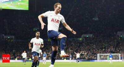 Rafa Benitez - Frank Lampard - Ryan Sessegnon - Sergio Reguilon - Harry Kane - Matt Doherty - Dejan Kulusevski - Michael Keane - Harry Kane grabs double as Tottenham Hotspur thrash Everton - timesofindia.indiatimes.com - Jordan