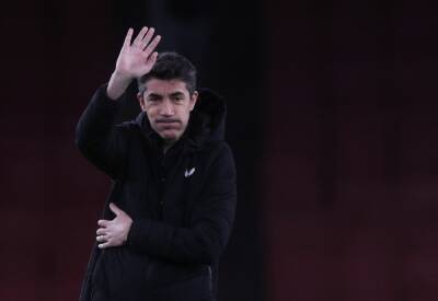 Bruno Lage - Romain Saïss - Wolverhampton Wanderers - Pete Orourke - Wolves in 'not ideal' situation over Molineux duo with 365 appearances - givemesport.com - Birmingham