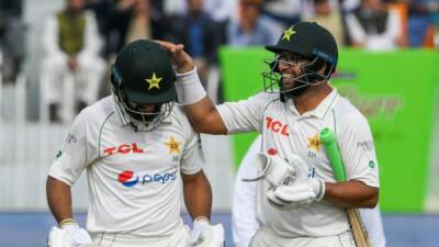 Pakistan openers solid as first Australia Test heads for draw