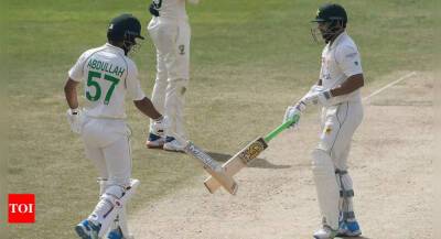 Pat Cummins - Mitchell Starc - Steve Smith - Shaheen Afridi - Josh Hazlewood - 'Dead pitch Dead game': Wasim Jaffer reacts to Rawalpindi wicket - timesofindia.indiatimes.com - Australia - Pakistan