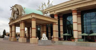 Next signs 10-year-long deal to open huge new Trafford Centre store