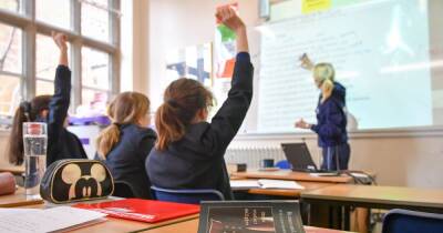 Parents told not to send pupils with Covid or virus symptoms into school