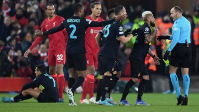 Jurgen Klopp - Alexis Sanchez - Simone Inzaghi - Denzel Dumfries - Joel Matip - Hakan Calhanoglu - Liverpool squeeze through despite defeat to 10-man Inter - rte.ie -  Sanchez - Liverpool