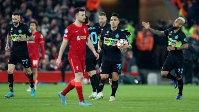 Antonio Conte - Alexis Sanchez - Curtis Jones - Simone Inzaghi - El Liverpool - El Liverpool aguanta el pulso al Inter, a pesar de Lautaro - en.as.com