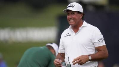 Mickelson chat to come with PGA Tour boss