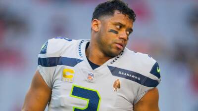 Russell Wilson - Adam Schefter - Now that Russell Wilson is traded, what will the Seahawks do at QB? - Seattle Seahawks Blog- ESPN - espn.com -  Chicago -  Seattle