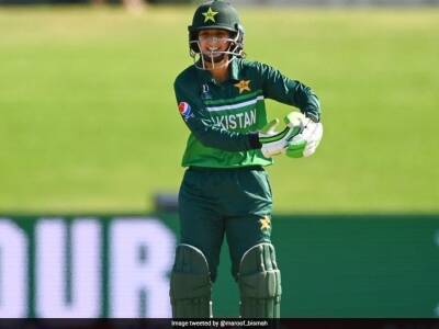 Bismah Maroof - Watch: Pakistan Captain Bismah Maroof 's Cradle Gesture For Daughter After Hitting 50 Wins Hearts - sports.ndtv.com - Australia - India - Pakistan