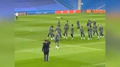 Pedro Sánchez - Mbappé salta al Bernabéu y su significativo gesto ya está dando la vuelta al mundo - en.as.com - Madrid