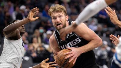 Report: Sabonis suspended one game for making contact with official - tsn.ca - county Kings