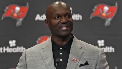 Todd Bowles introduced as Bucs head coach, says he won't apologize for inheriting a good team