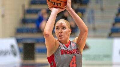 U of W student named top Canadian university basketball player