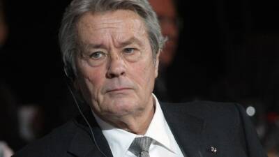 Alain Delon pide el suicidio asistido y publica su despedida - Tikitakas