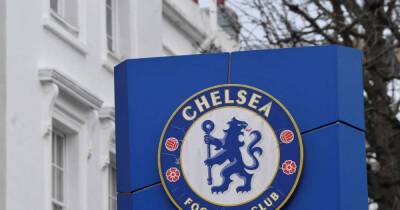Soccer-Tuchel 'not sure' if he should meet with Chelsea bidders