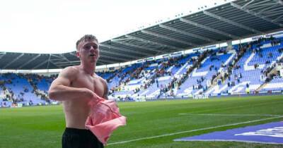 Cardiff City delegates head to stands, new man with armband and what happened at full time at Reading