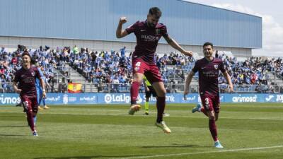 CF Fuenlabrada: La defensa del Fuenla, rampa de descenso y de playoff