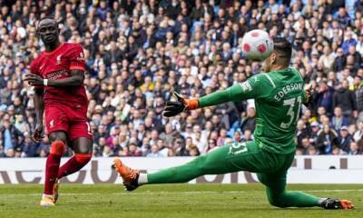 Kevin De-Bruyne - Gabriel Jesus - Sadio Mané levels it up as Liverpool take point at Manchester City in title race - theguardian.com - Manchester