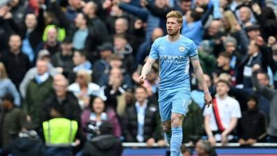 Man City's De Bruyne expects more twists in title race after Liverpool draw