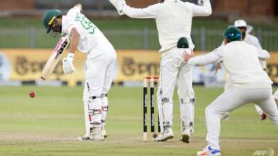 Mark Boucher - Simon Harmer - South Africa push Bangladesh closer to Test defeat in twilight zone - channelnewsasia.com - South Africa - Bangladesh - county Park -  Durban