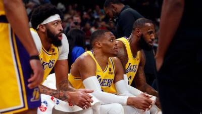Anthony Davis - Frank Vogel - Phil Jackson - James Davis - NBA Offseason Guide 2022: Frank Vogel is out, but the Lakers have more questions to answer - espn.com - Los Angeles -  Los Angeles - county Russell - Jackson -  Davis