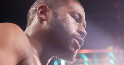 Floyd Mayweather to fight unbeaten boxer Don Moore on Dubai hotel helipad