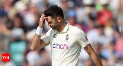 Chris Silverwood - Ashley Giles - James Anderson - Stuart Broad - Andrew Strauss - James Anderson still struggling to understand his England omission - timesofindia.indiatimes.com - Australia