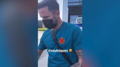 Freddy Rincón - Locura con Saúl en su llegada a Madrid: fans del Atlético le esperaban en el Eurostars - en.as.com