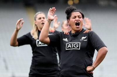 Mark Robinson - NZ rugby review reveals cultural insensitivity, body-shaming - news24.com - France - New Zealand - county Glenn