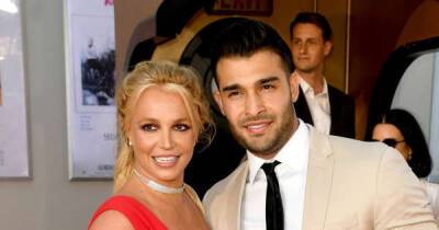 Paris Hilton - Britney Spears fans and friends react to singer’s pregnancy announcement - msn.com - state Hawaii