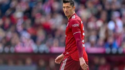 Robert Lewandowski transfer from Bayern Munich to Barcelona a possibility, but no deal agreed yet