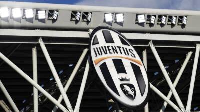 Italian FA ask for Juve, Napoli director bans as suspect transfers trial begins