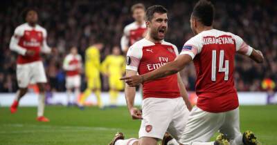 Borussia Dortmund - Alexandre Lacazette - Ex-Arsenal teammate slams ‘incorrect choice’ to offload Aubameyang - msn.com - Gabon