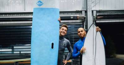 Lewis Hamilton & George Russell build friendship as they head surfing