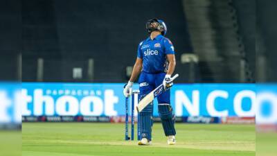 Graeme Smith - Rohit Sharma - Suryakumar Yadav - Graeme Smith Feels "Mental Strain" Of Leading India Is Taking Toll On Rohit Sharma In IPL - sports.ndtv.com - South Africa - India - Sri Lanka - county Kings
